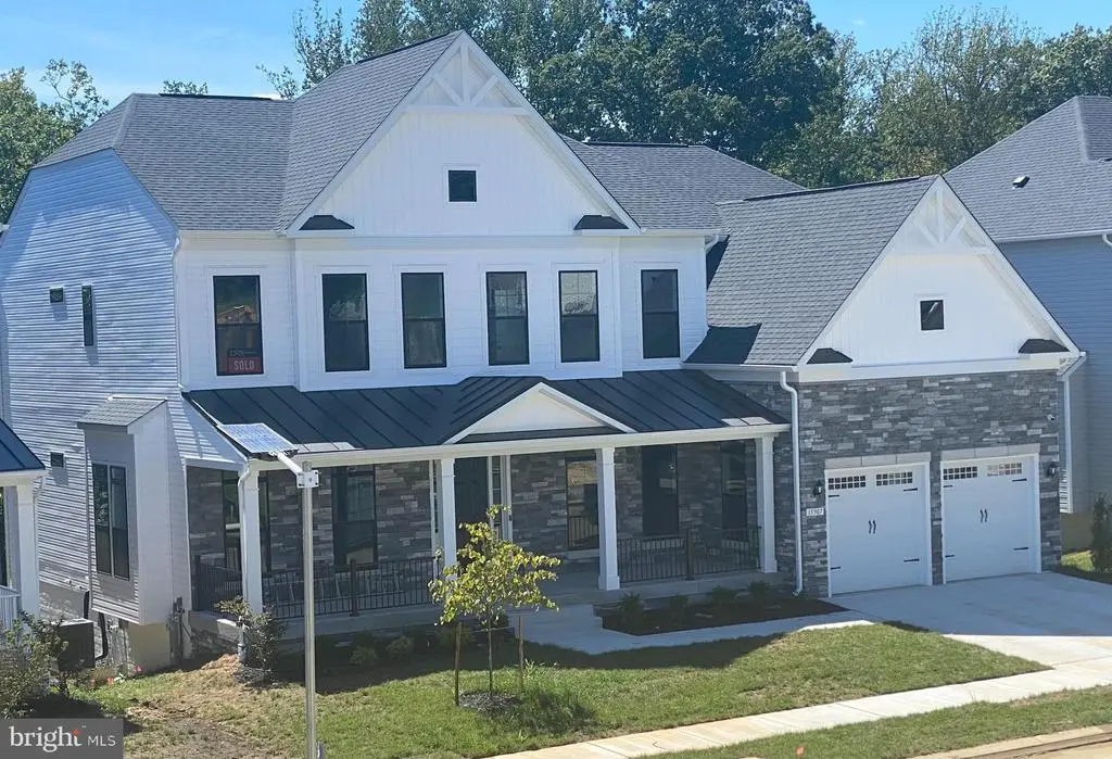 15907 Hyde Park Way, Bowie