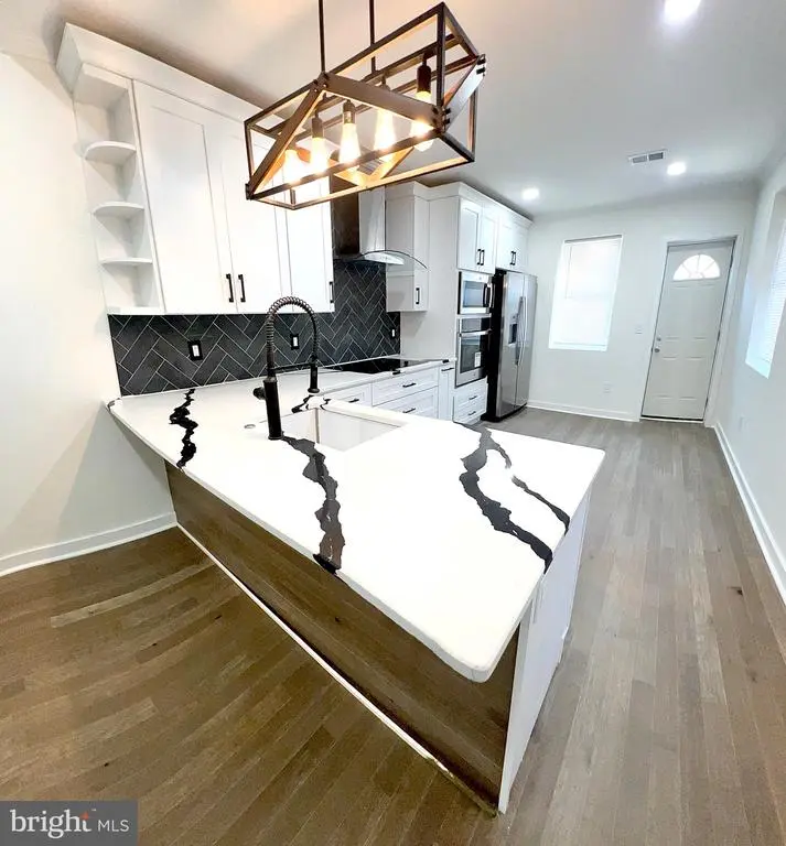 2250 N 2nd St, PHILADELPHIA