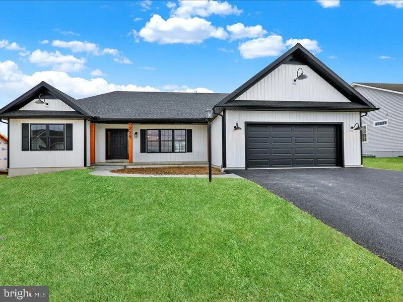 013 Rolling Meadow Road, LEBANON