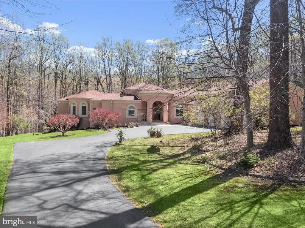 11807 Shepards Crossing, Clarksville