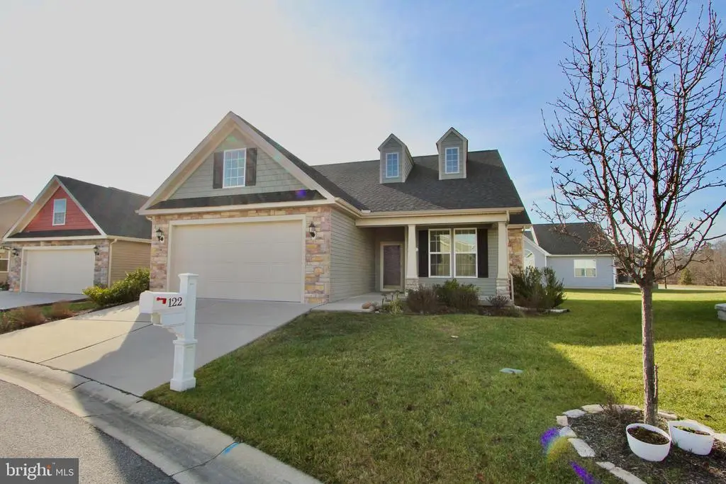 122 Casselberry Ln, DOVER