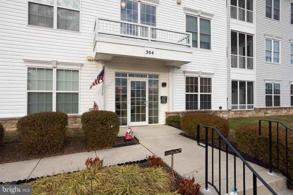 304 Lothian Way #104, Abingdon