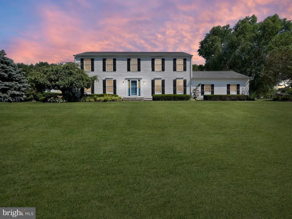 35 S Hockey Dr, Columbus