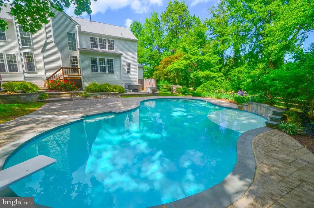 6005 Traceys Landing Rd, Tracys Landing