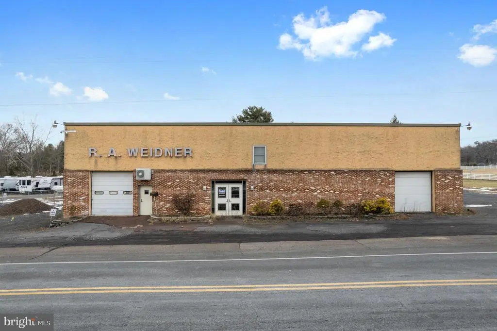 400 Branch Rd, PERKASIE