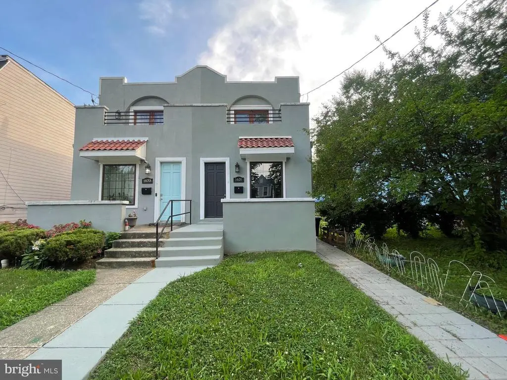 1631 U St Se, WASHINGTON