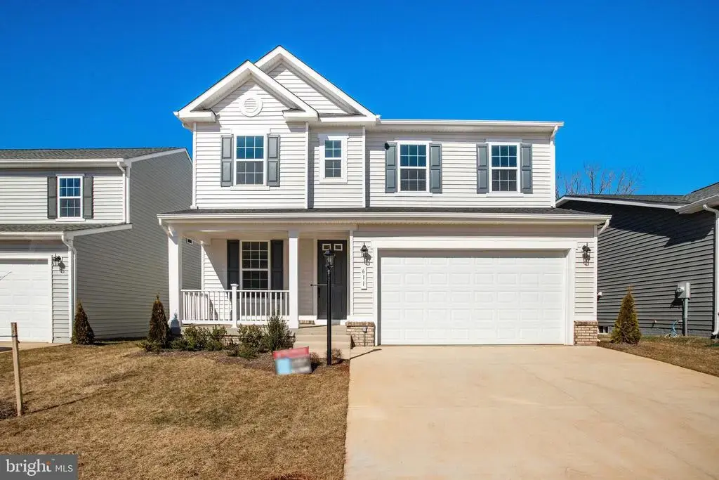 611 Clover Ln, ORANGE