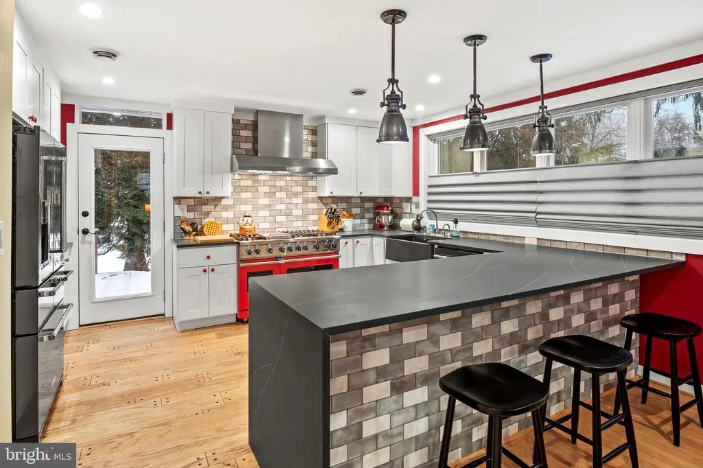 2608 Mckenzie Rd, Ellicott City