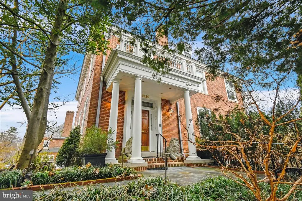 4220 N Charles St, Baltimore