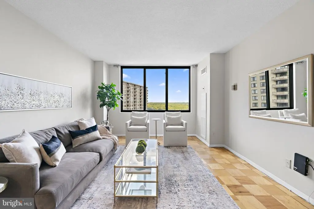 5225 Pooks Hill Rd #1314s, BETHESDA