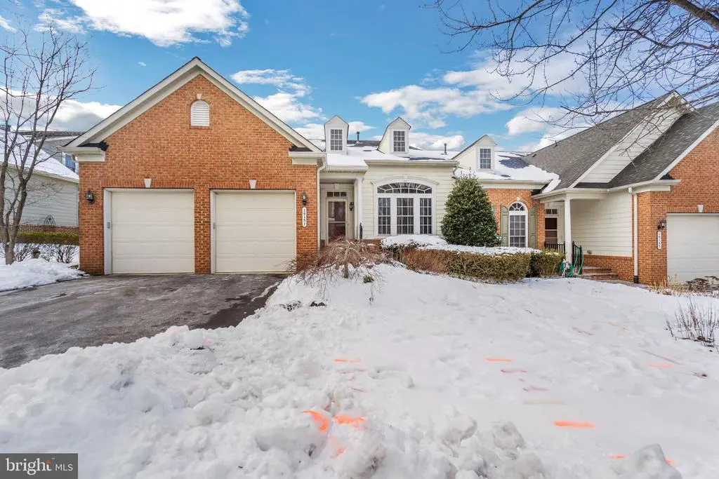 15151 Players Way #24, Glenwood