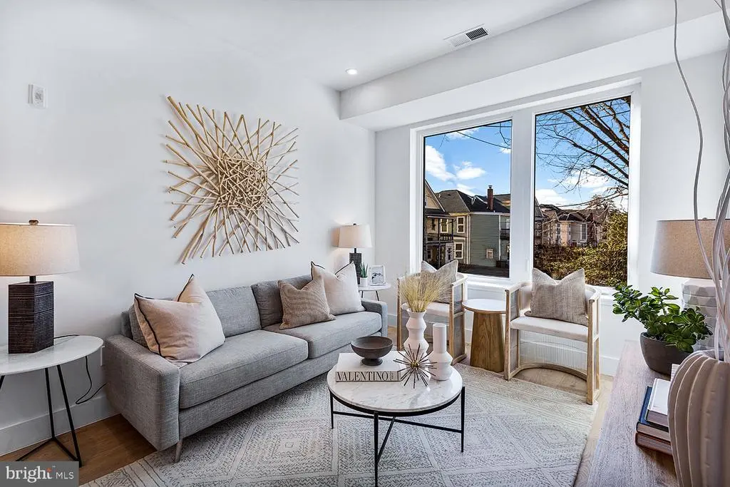 4804 Georgia Ave Nw #303, WASHINGTON