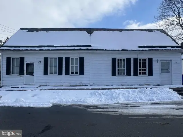 12-14 N 2nd St, Woodsboro