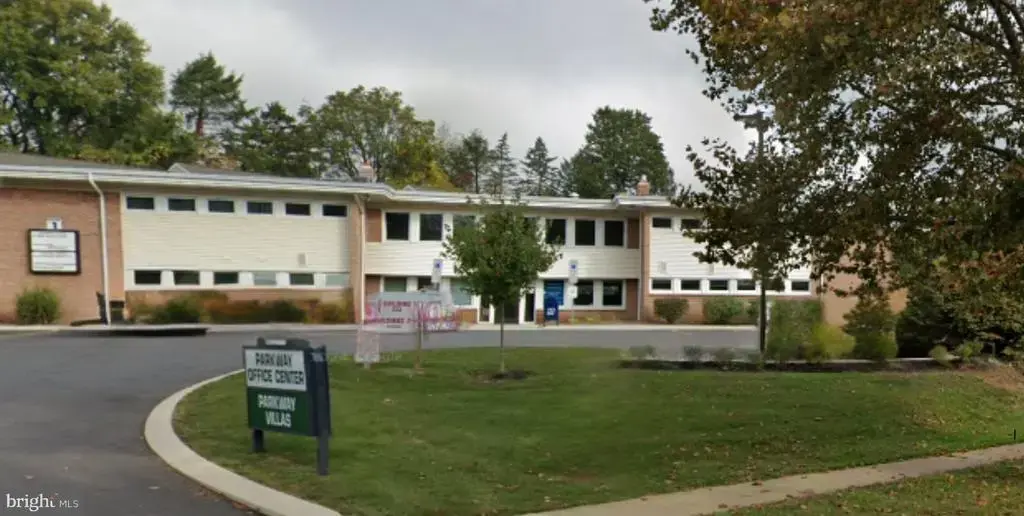 233 Easterly Pkwy #102, STATE COLLEGE