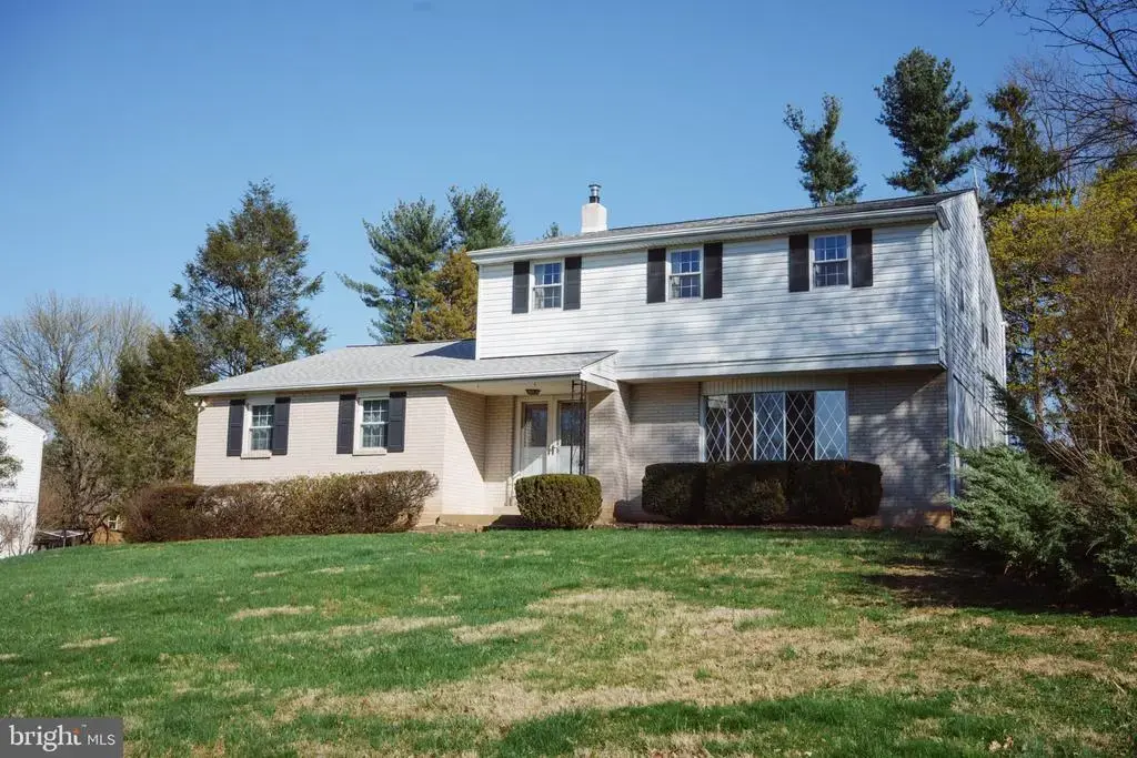 371 N 2nd Street Pike, CHURCHVILLE