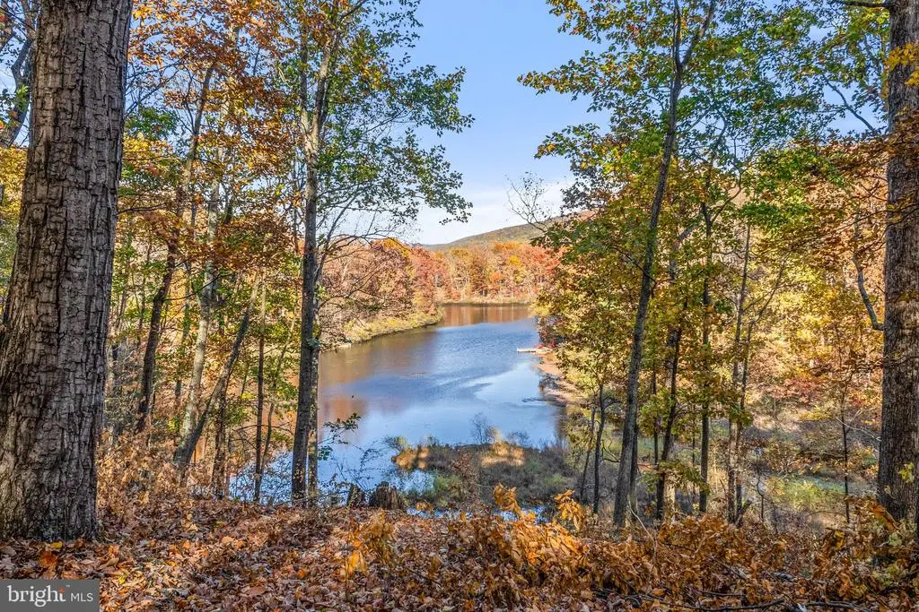 5l Lot 28; 6l Lot 1,2 Lakeside Drive, Harpers Ferry