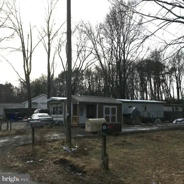 143 & 149 Moores Dr, Magnolia