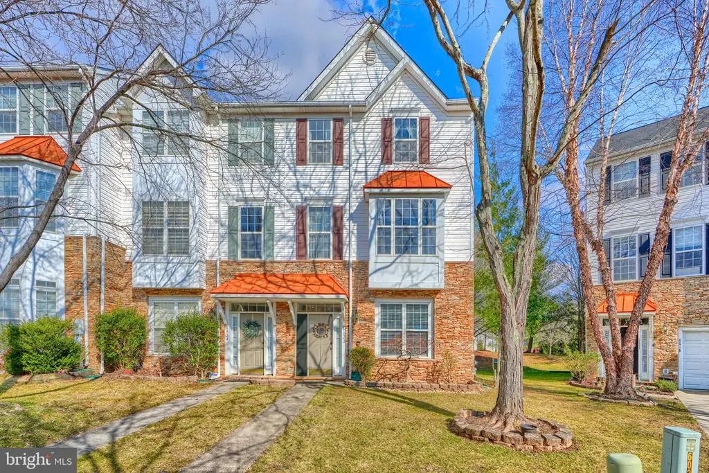 6022 Blue Point Ct, Clarksville