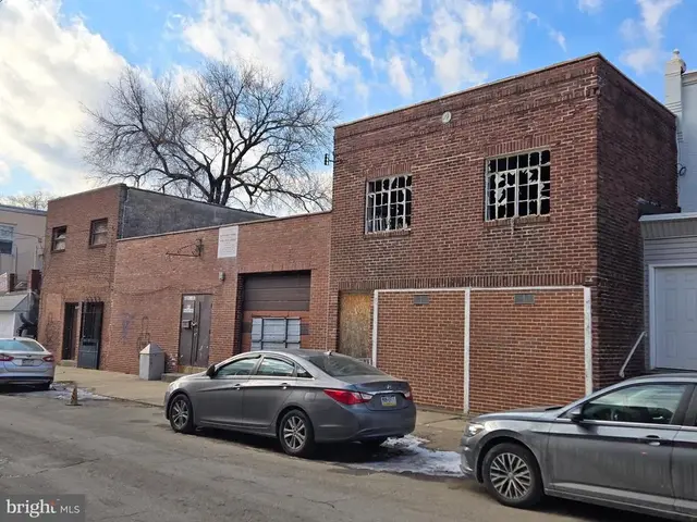 6737-43 Yocum St, Philadelphia