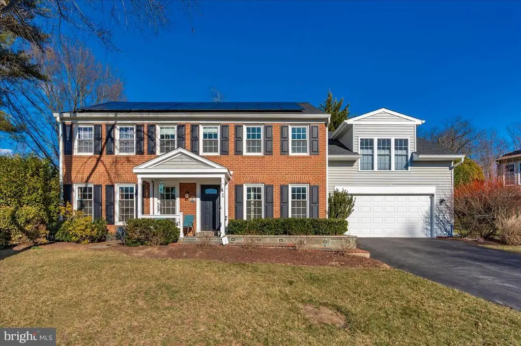 2 Duncan Branch Ct, Rockville
