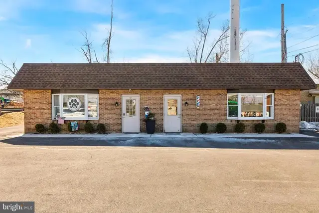 633 E Welsh Rd, Ambler