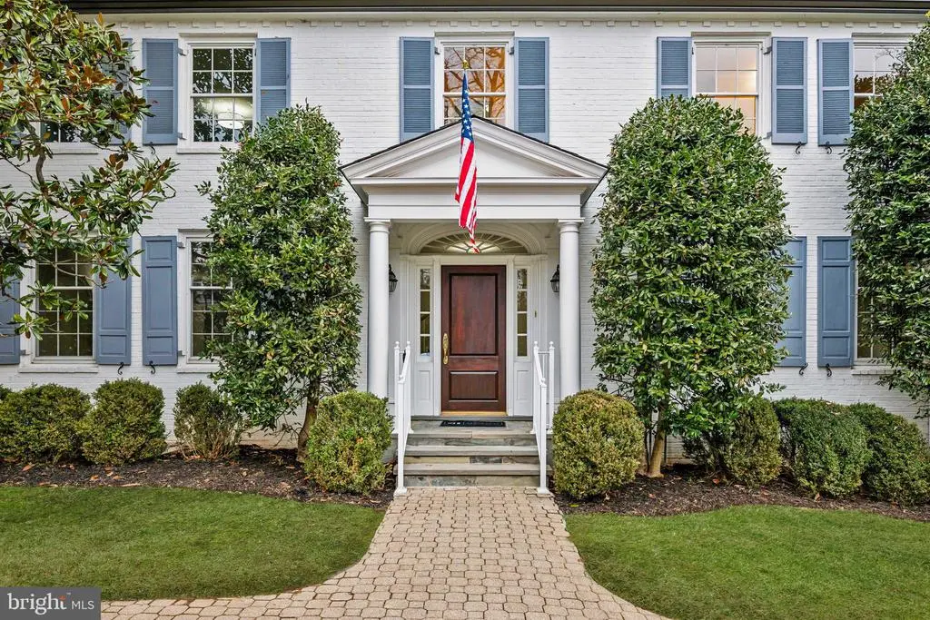 5315 Kenwood Ave, Chevy Chase