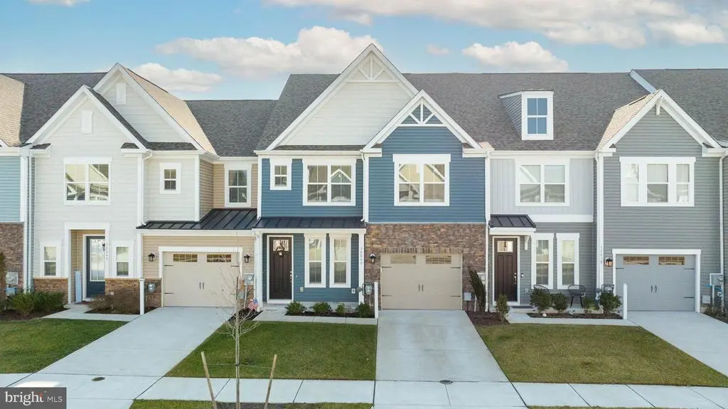 38040 Cross Gate Rd, Millville