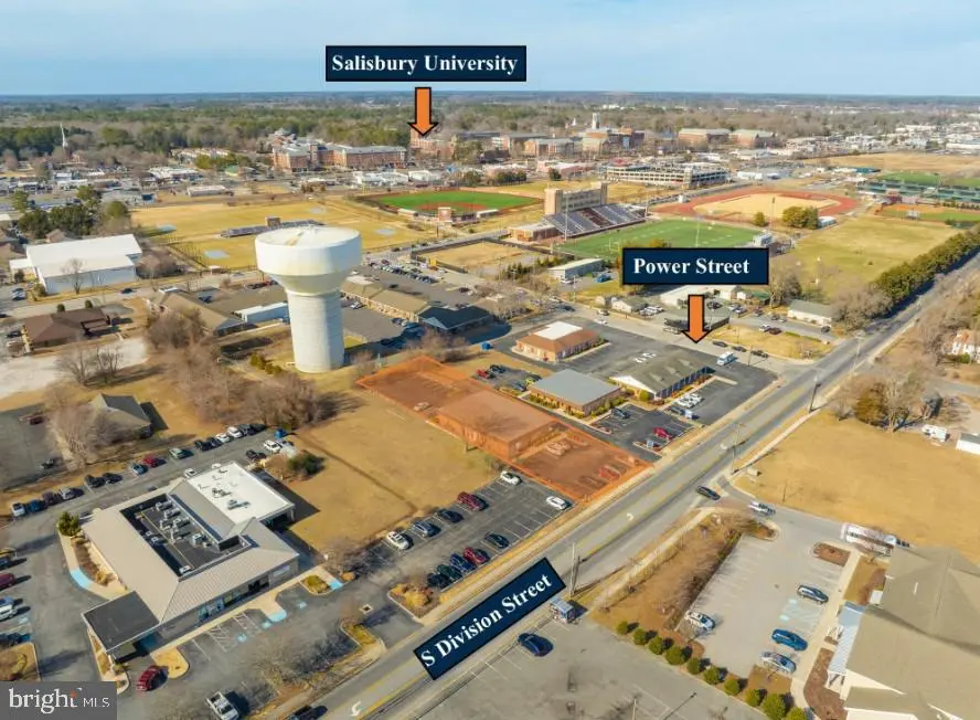 1304 S Division St, Salisbury