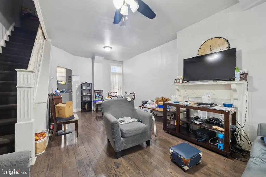 5433 Spring St, PHILADELPHIA