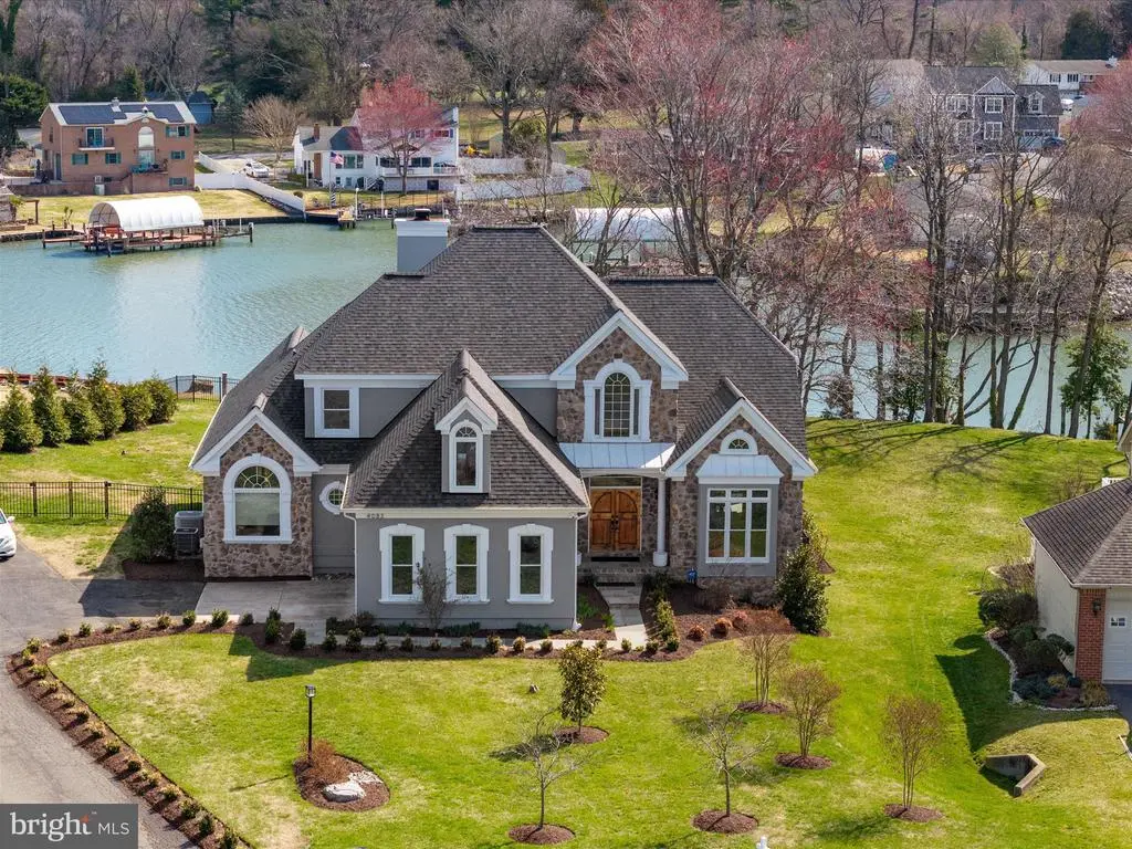 4083 Waterview Dr, Edgewater