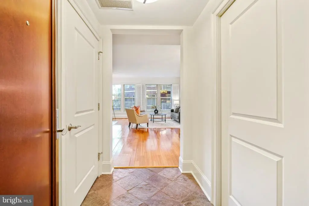 4821 Montgomery Ln #203, Bethesda