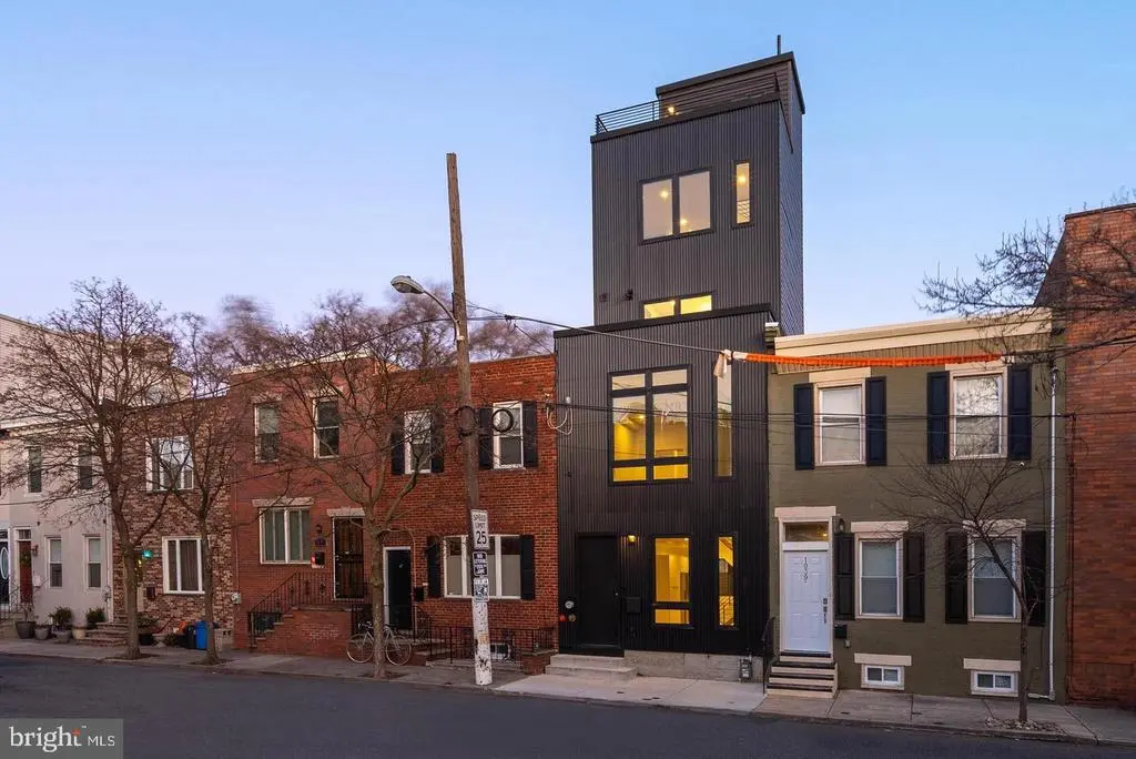 1037 S Chadwick St, Philadelphia