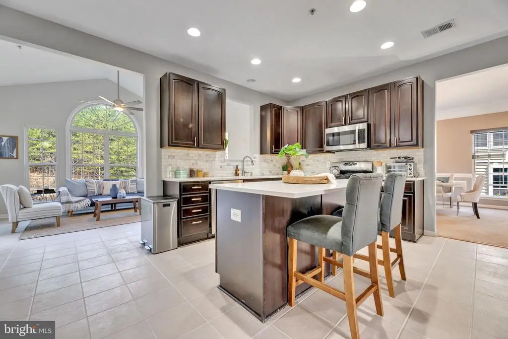 2207 Lake Forest Dr, Upper Marlboro