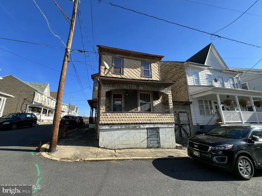 231 N Vine St, SHAMOKIN