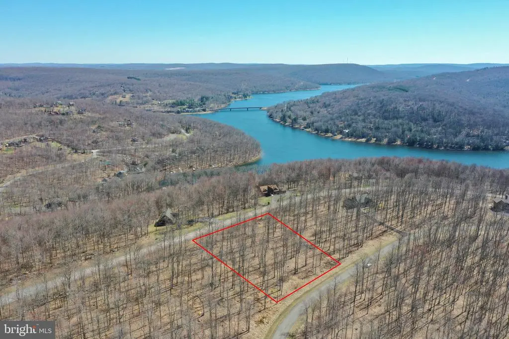 29 Fern Loop, Mc Henry