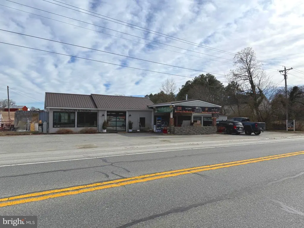 28420 Point Lookout Rd, LOVEVILLE