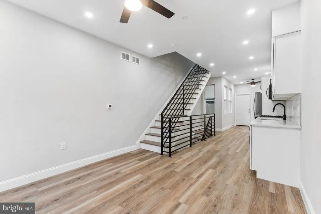 2006 N Bodine St, PHILADELPHIA