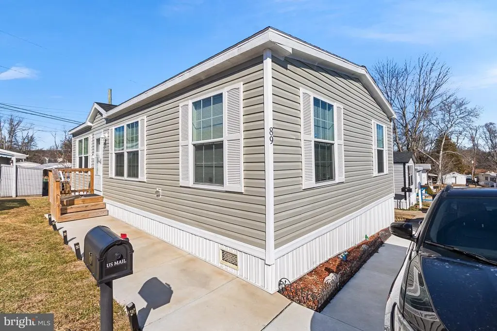 89 Cedar St, WILMINGTON