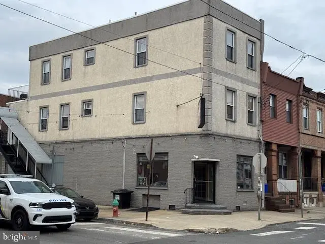 2240 S 12th St, Philadelphia