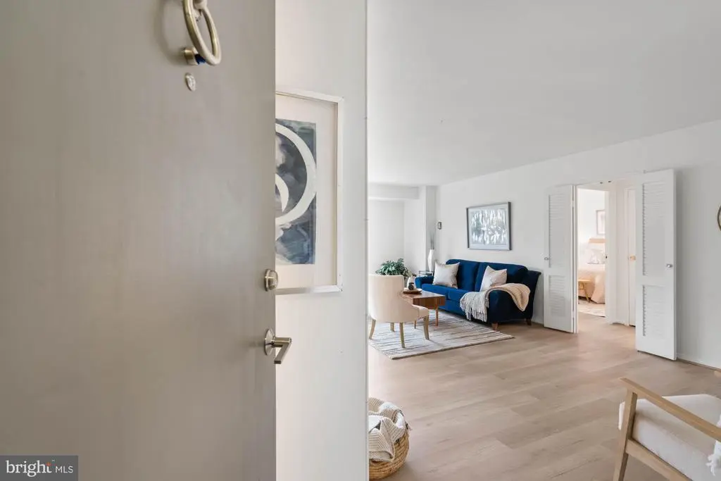 5100 Dorset Ave #111, CHEVY CHASE