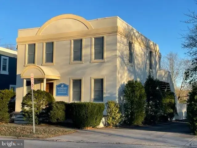 465 Commerce Dr, Fort Washington