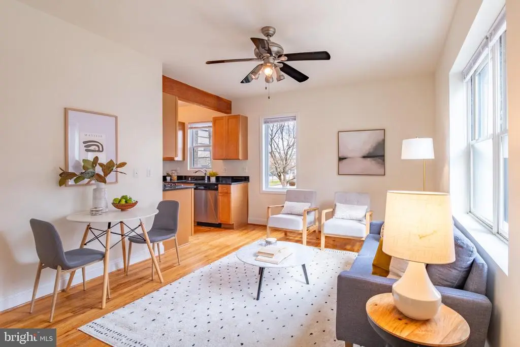 1306 Childress St Ne #8, WASHINGTON