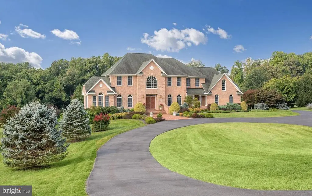 10304 Castlefield St, Ellicott City