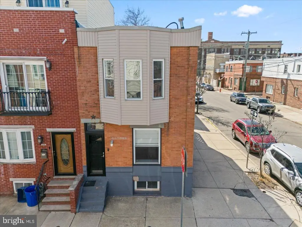 152 Tree St, PHILADELPHIA