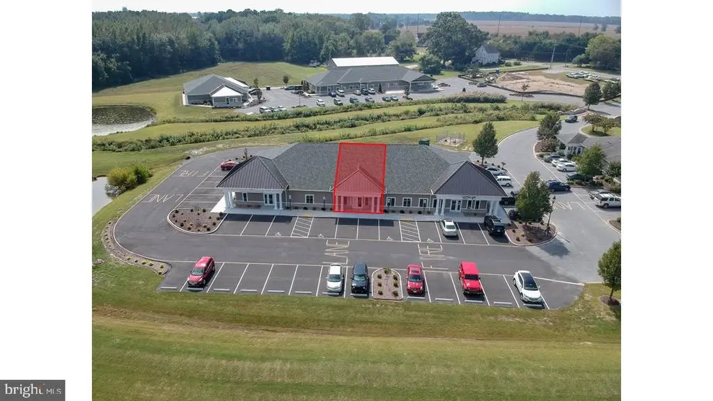 9954 Main St #2, Berlin