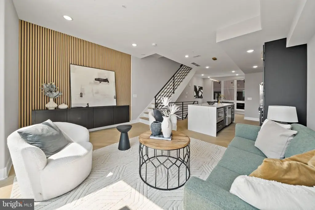 1812 E Moyamensing Ave #b, PHILADELPHIA