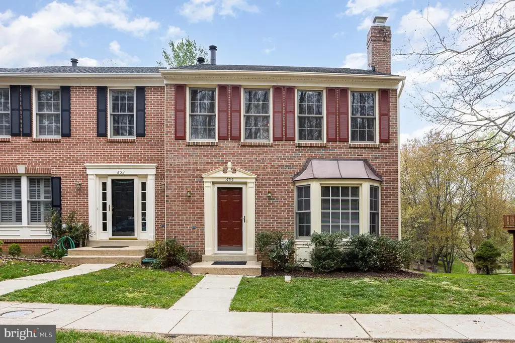 655 Budleigh Cir, Lutherville Timonium