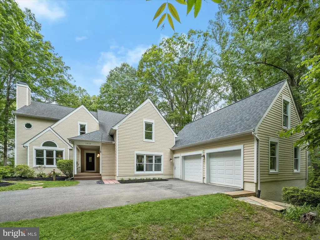 6808 Caravan Ct, Columbia