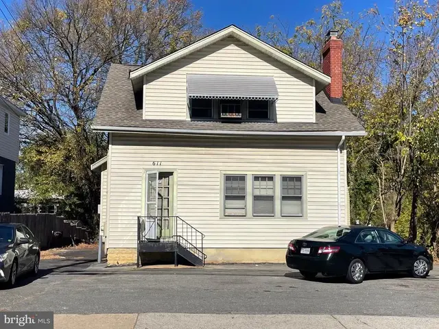 611 Sligo Ave, Silver Spring