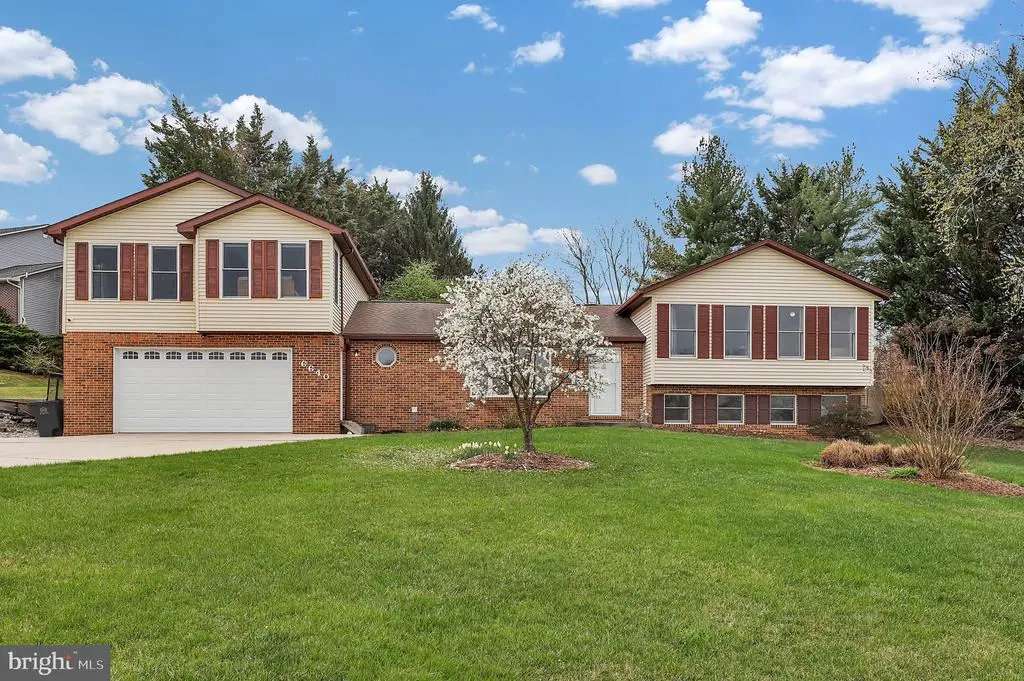 6640 Christy Acres Cir, Mount Airy